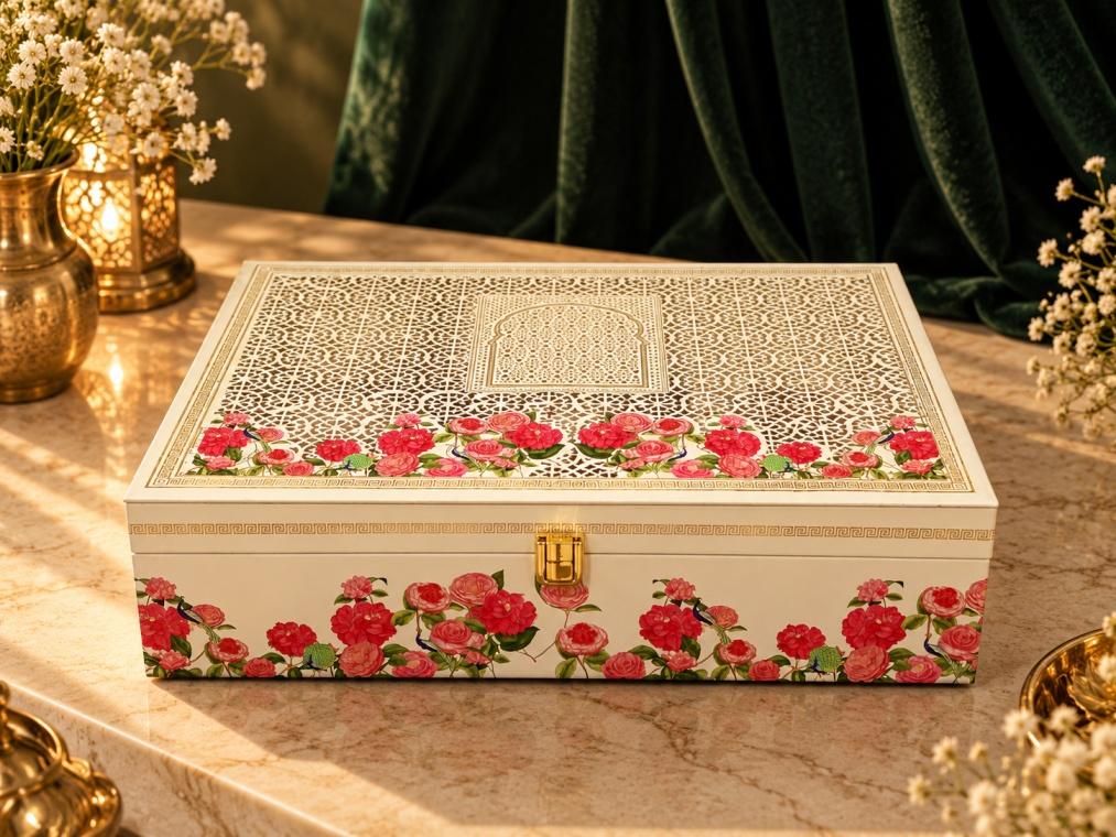 Regal Rose Gift Box — photo 2
